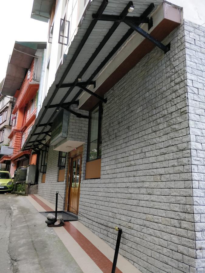 Hotel Ninamma Gangtok Esterno foto